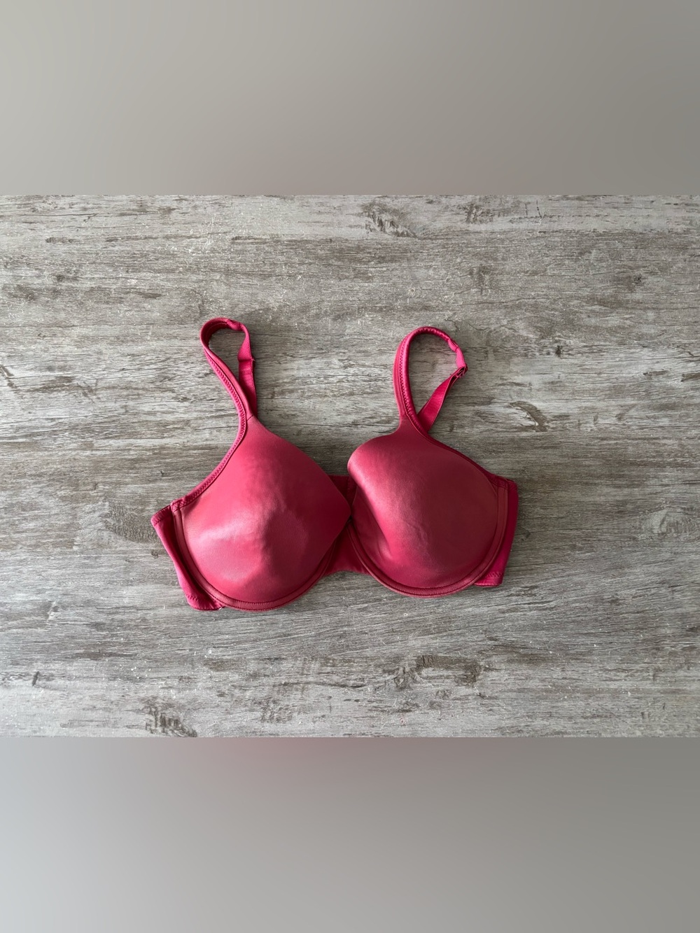 Vanity Fair Bra T-Shirt Bra Full Coverage Underwire Red Sheen Womens 36D Classic